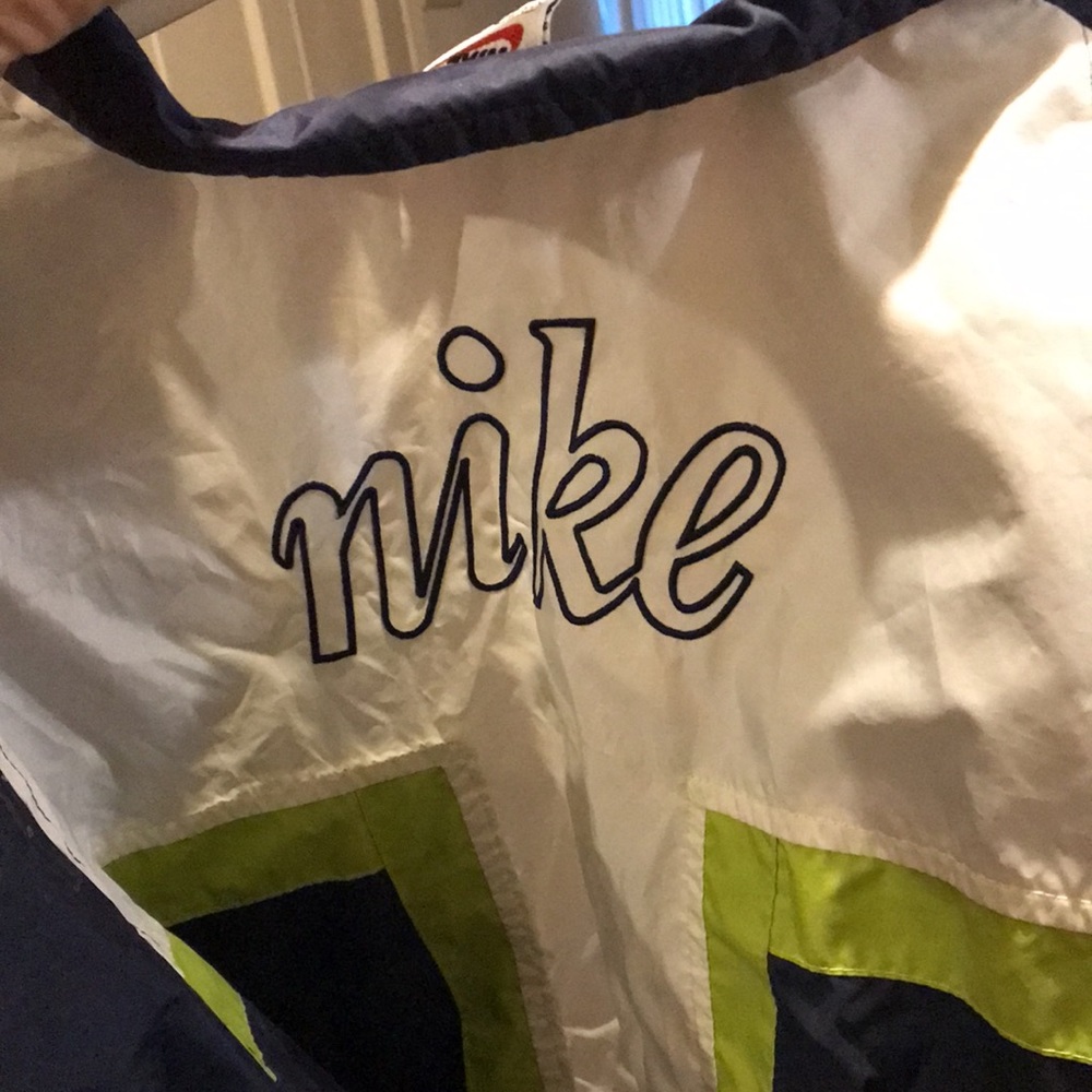 Jacket - Picture 2 of 4